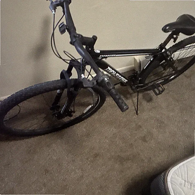Dynacraft 26" Black Mountain Bike, V-Brake, Front Suspension, Derailleur Gears