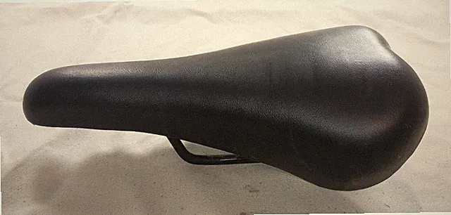 Dynacraft Bicycle Saddle Black 270mm x 145mm – Used, Excellent Condition