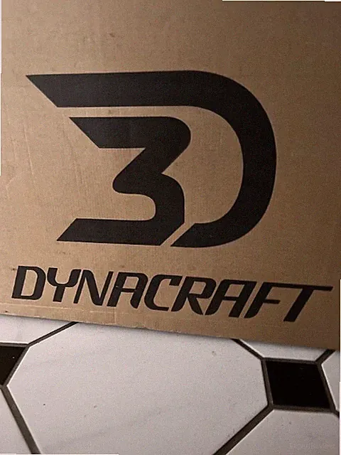 ONE NEW DYNACRAFT BOYS 20" THROTTLE MAGNA BIKES UNOPENED BOXES ( AGES 6 T0 10 )
