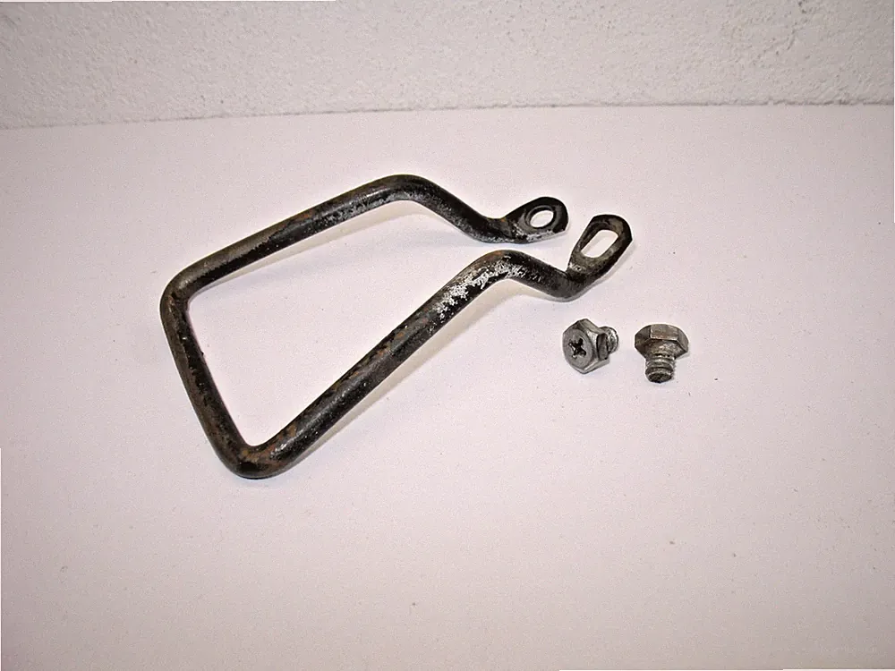 Steel Rear Derailleur Guard and Screws off a 22" Dynacraft Excitor Bicycle-USED